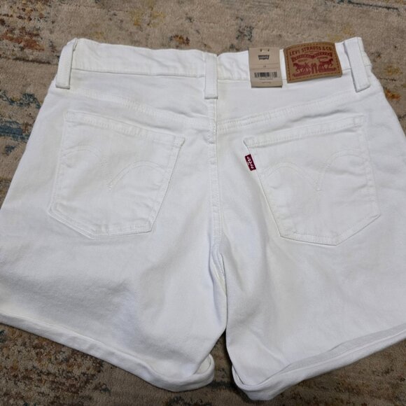 Levi's mid-length short - Picture 2 of 5